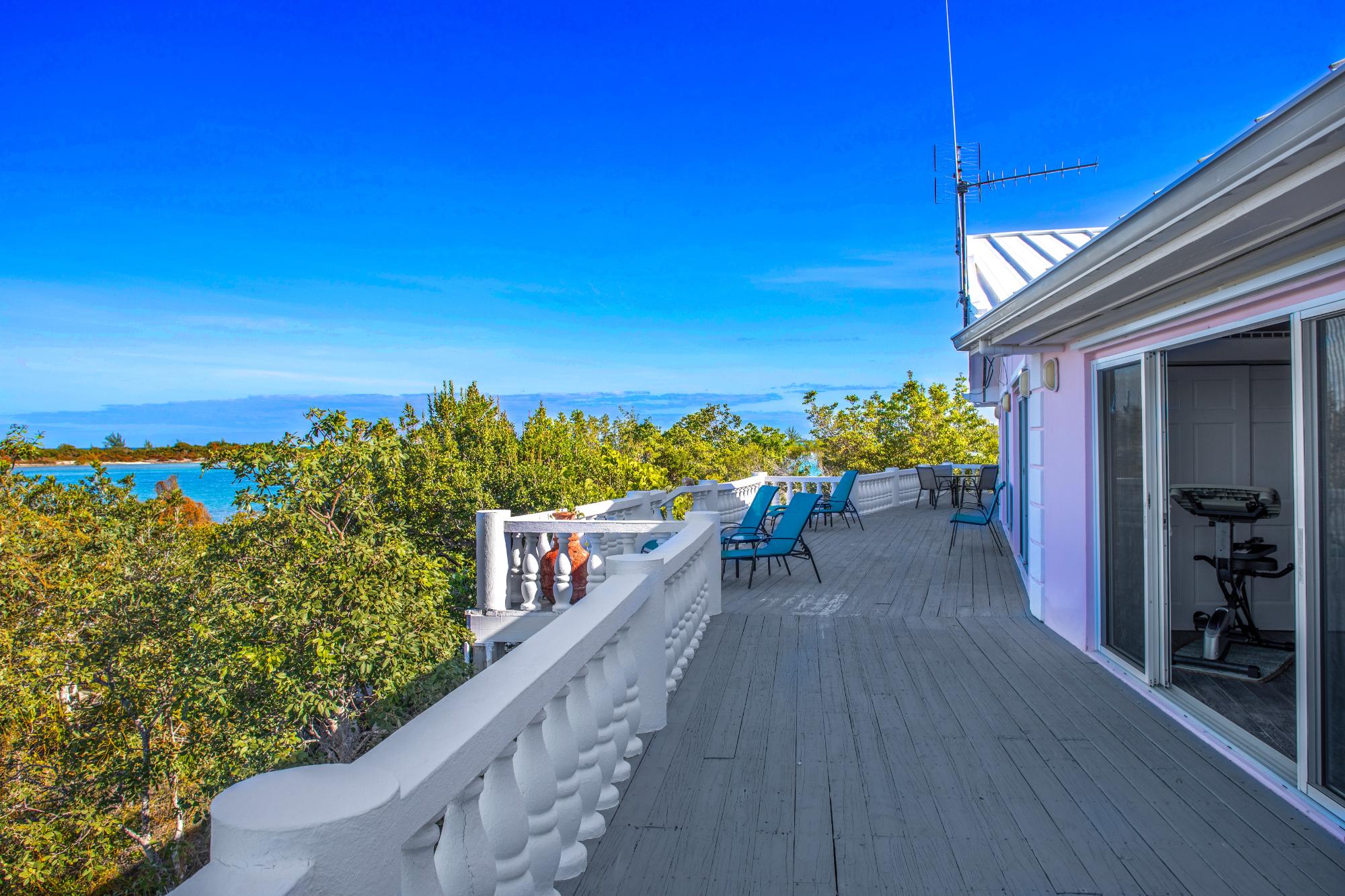 Barracuda Point, Pine Cay