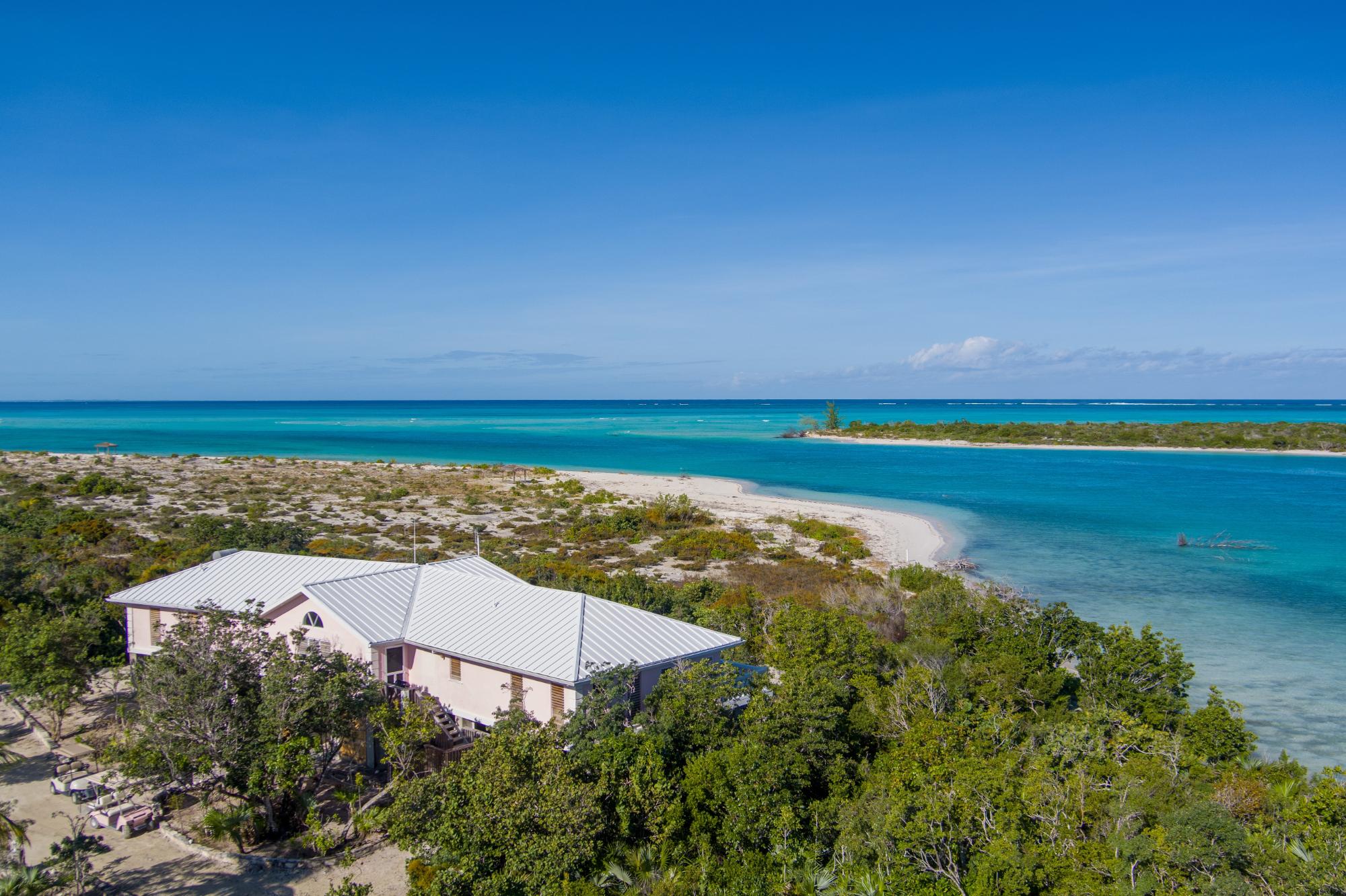 Barracuda Point, Pine Cay