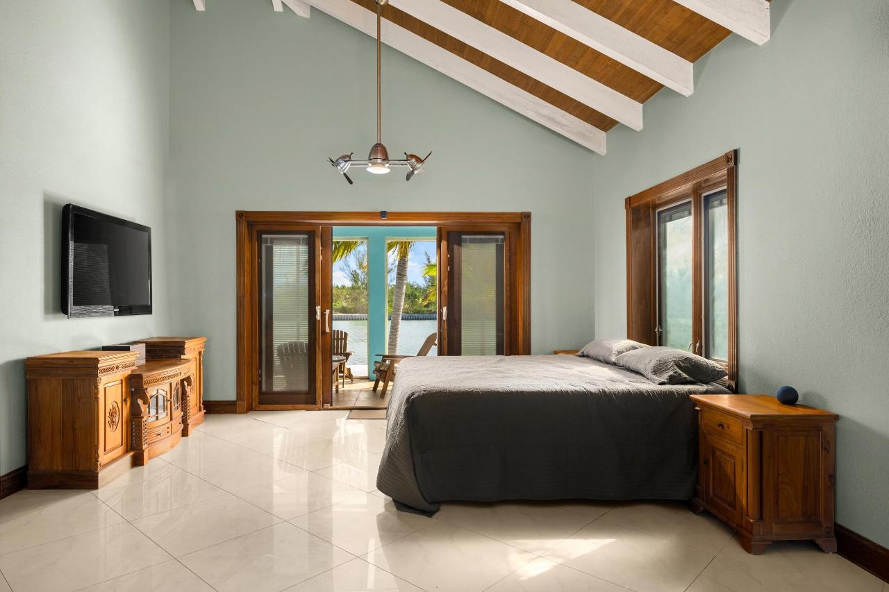North Caicos Yacht Club Canal House