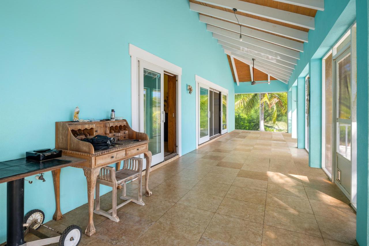 North Caicos Yacht Club Canal House