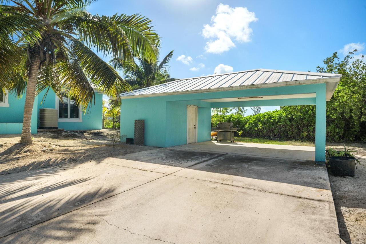North Caicos Yacht Club Canal House