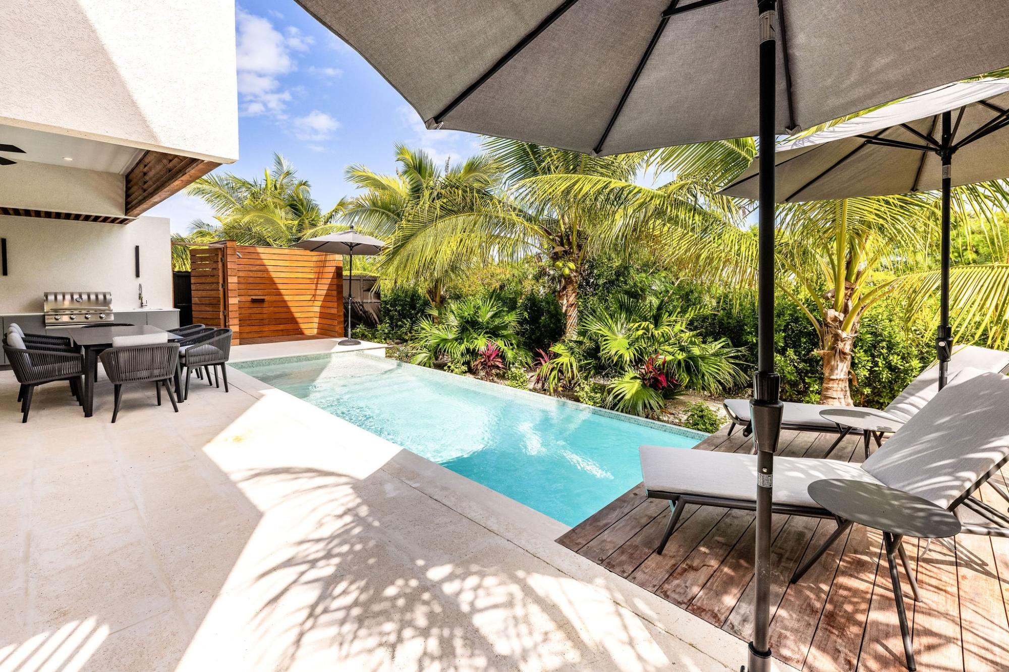 Lotus Villa II