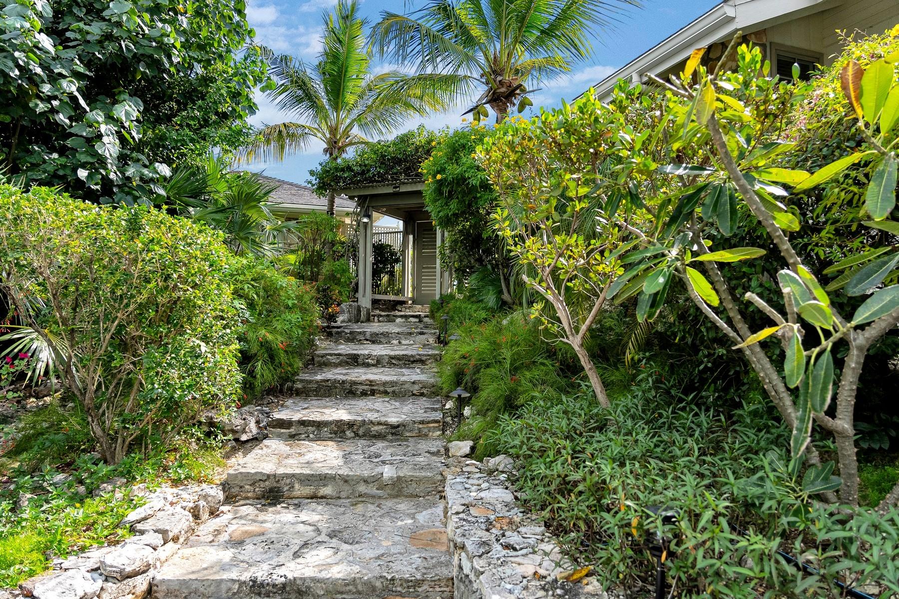 36 Paradise Pointe