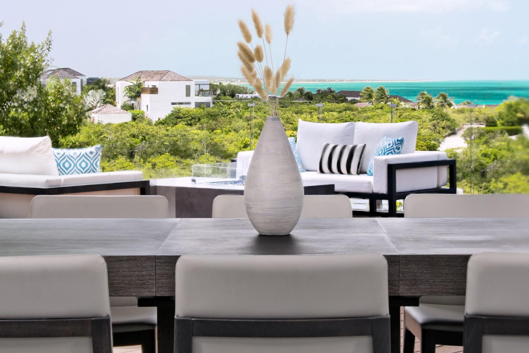 Mistral Villa
