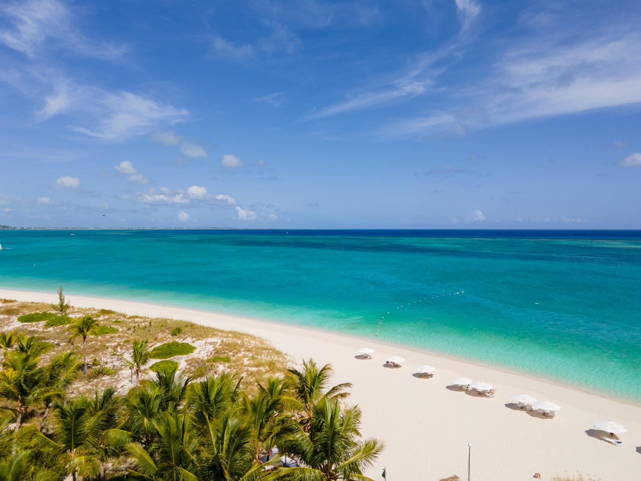 2BR THE POINT Beach level with plunge pool