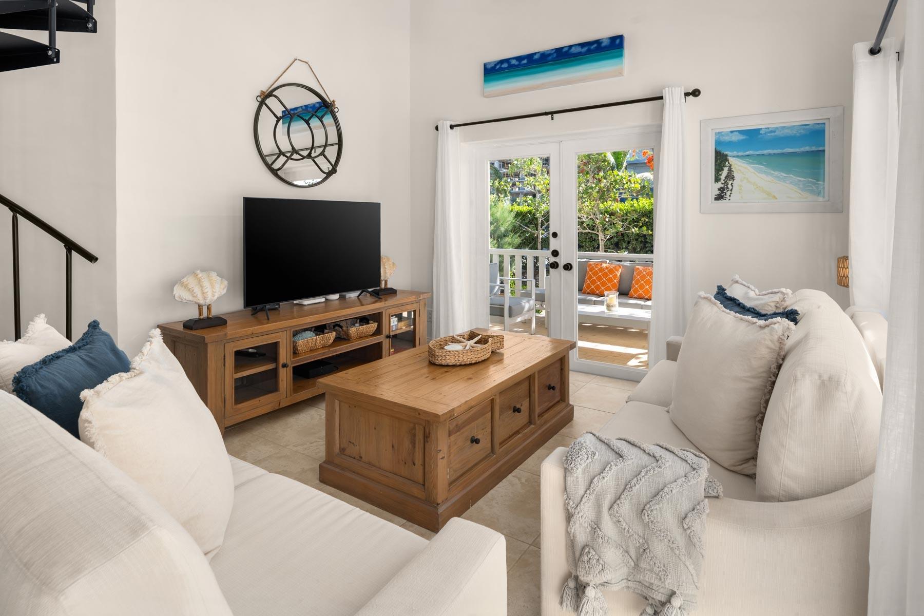 Ninety-Nine Steps Villa, Grace Bay