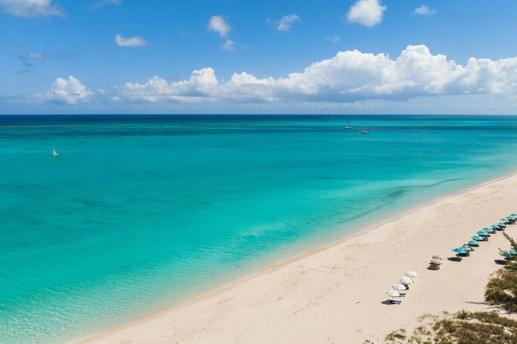 Ninety-Nine Steps Villa, Grace Bay