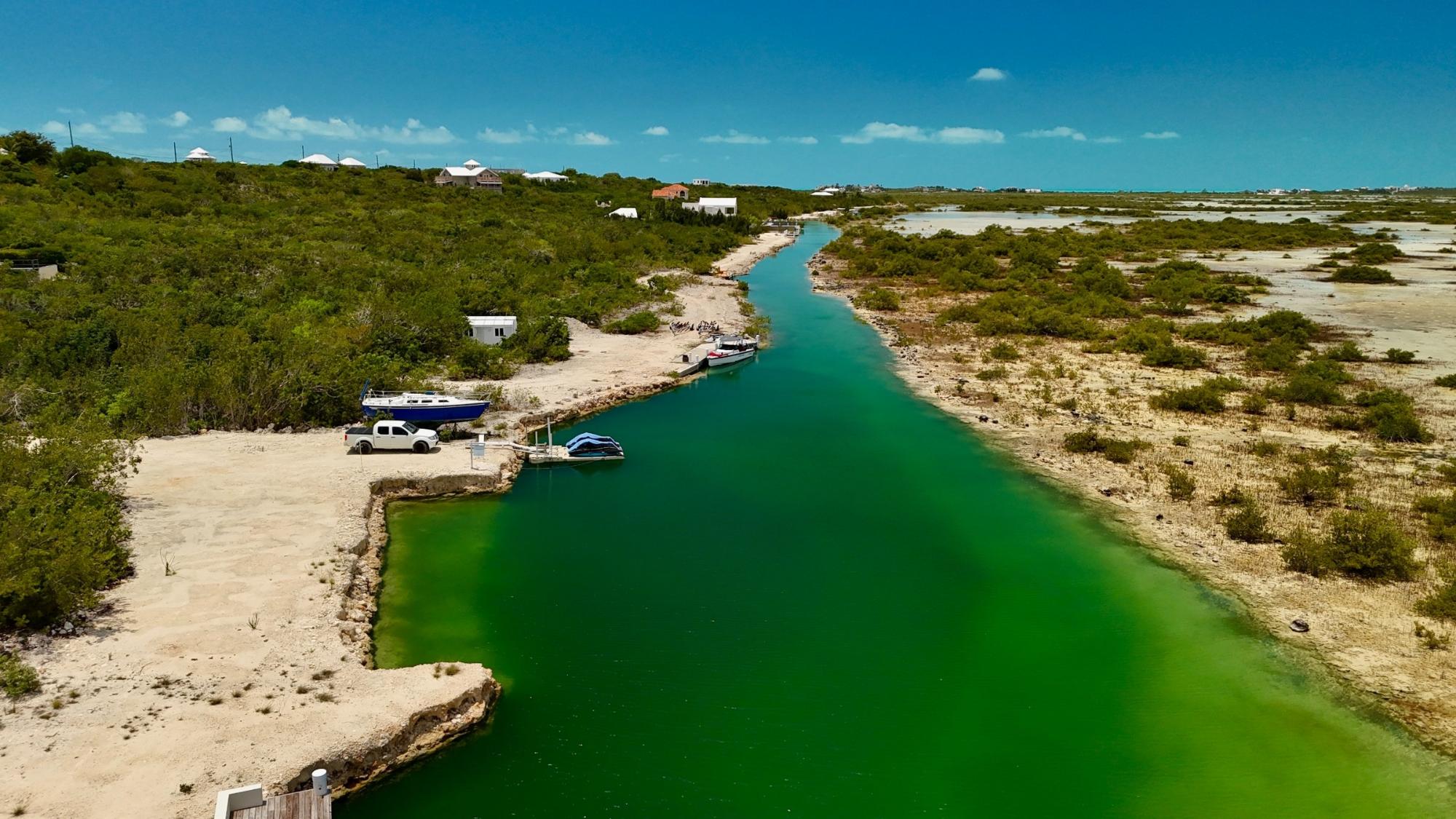 LONG BAY CANAL LOT