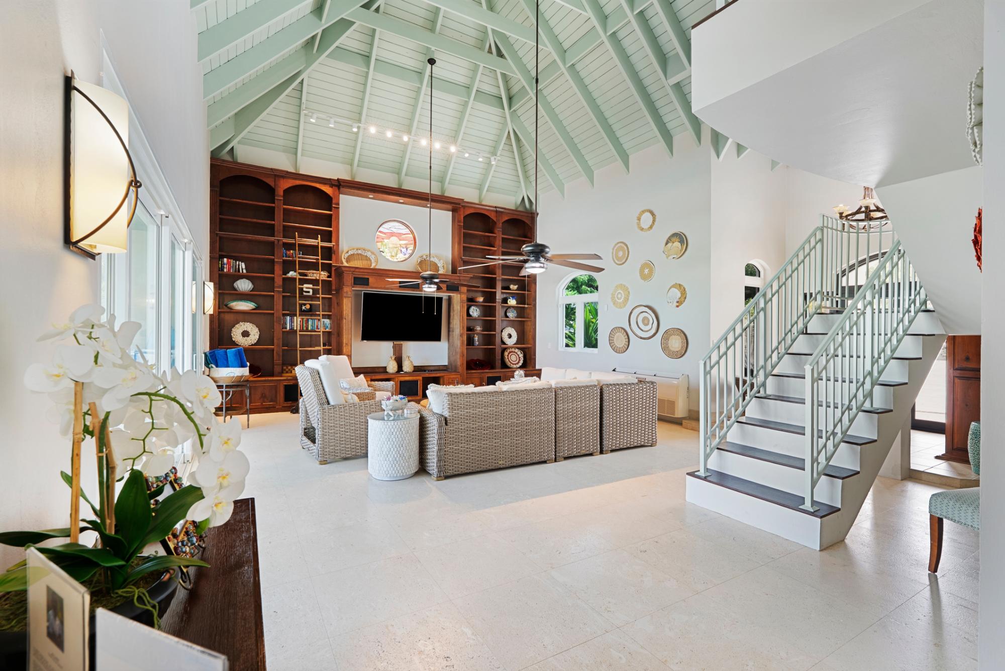 THREE CAYS VILLA