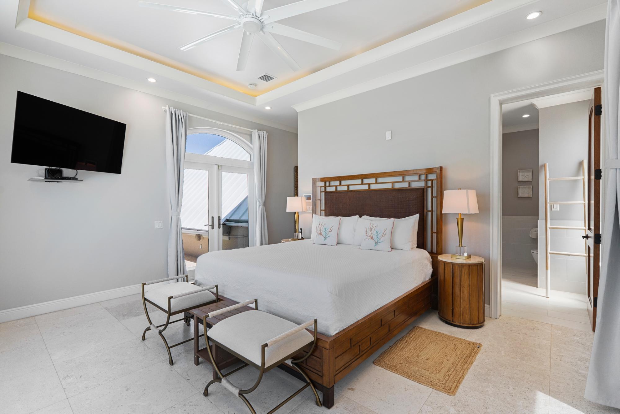 THREE CAYS VILLA