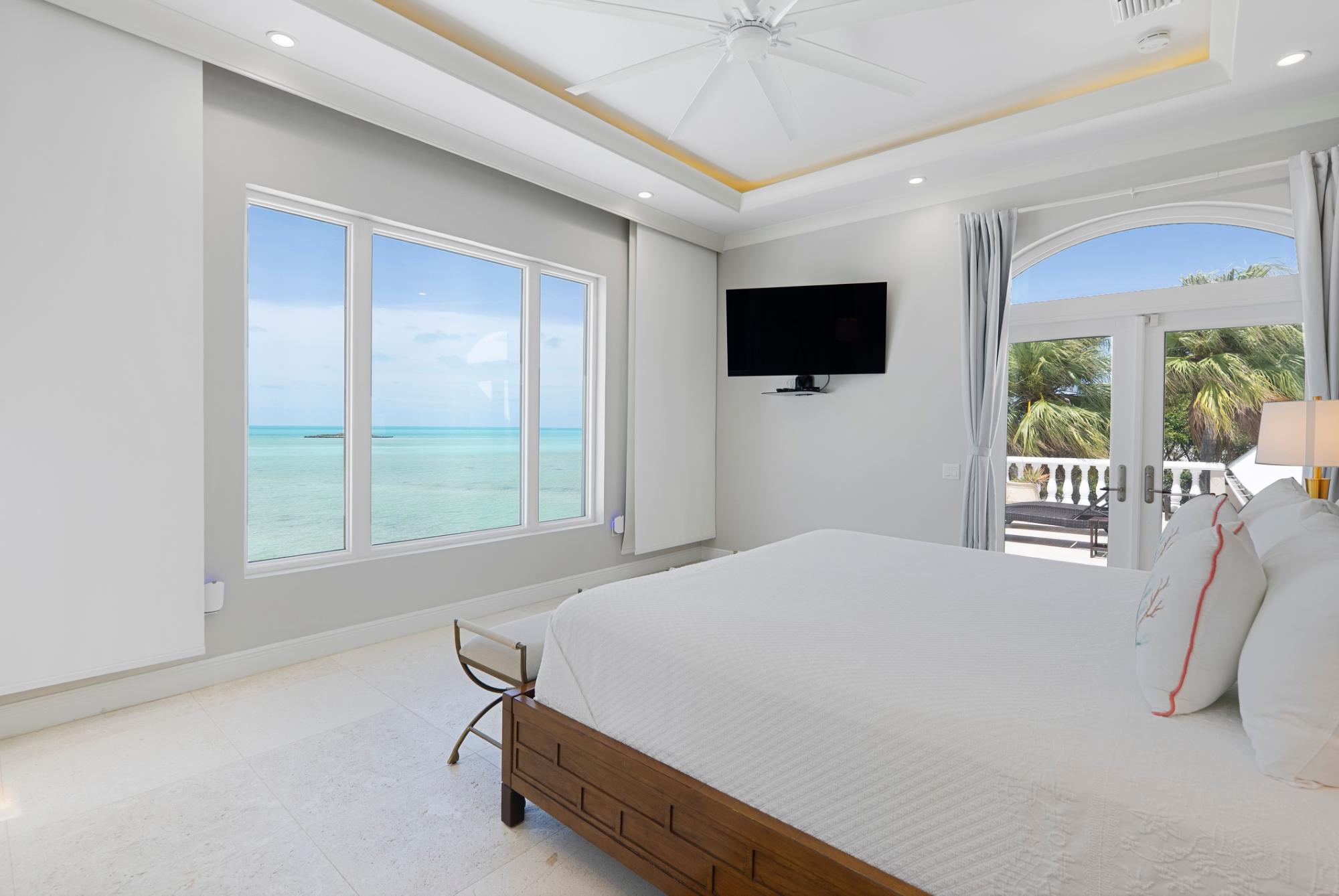 THREE CAYS VILLA