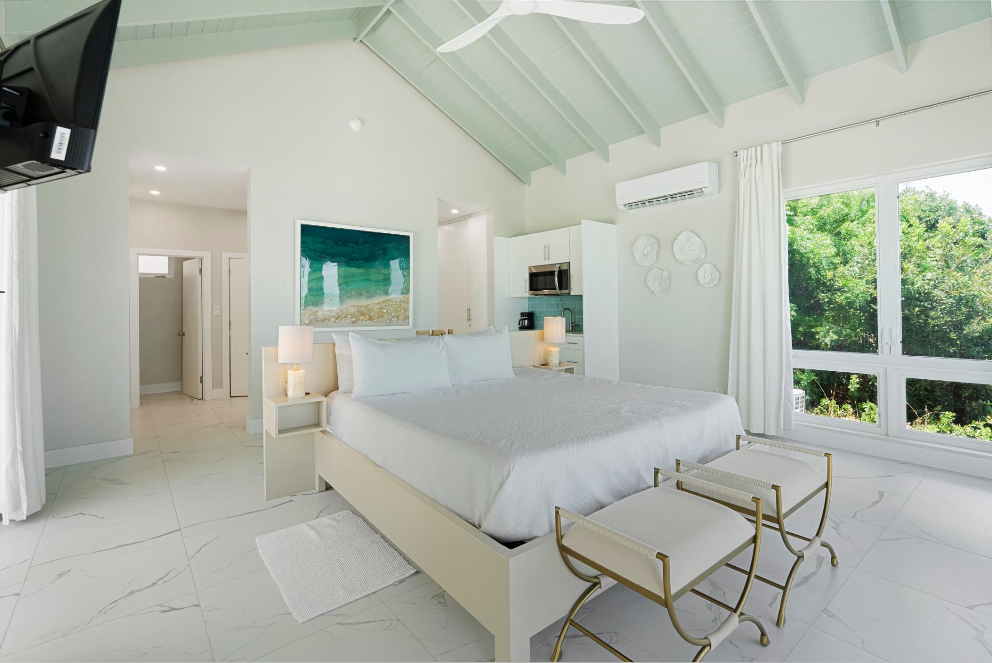 THREE CAYS VILLA