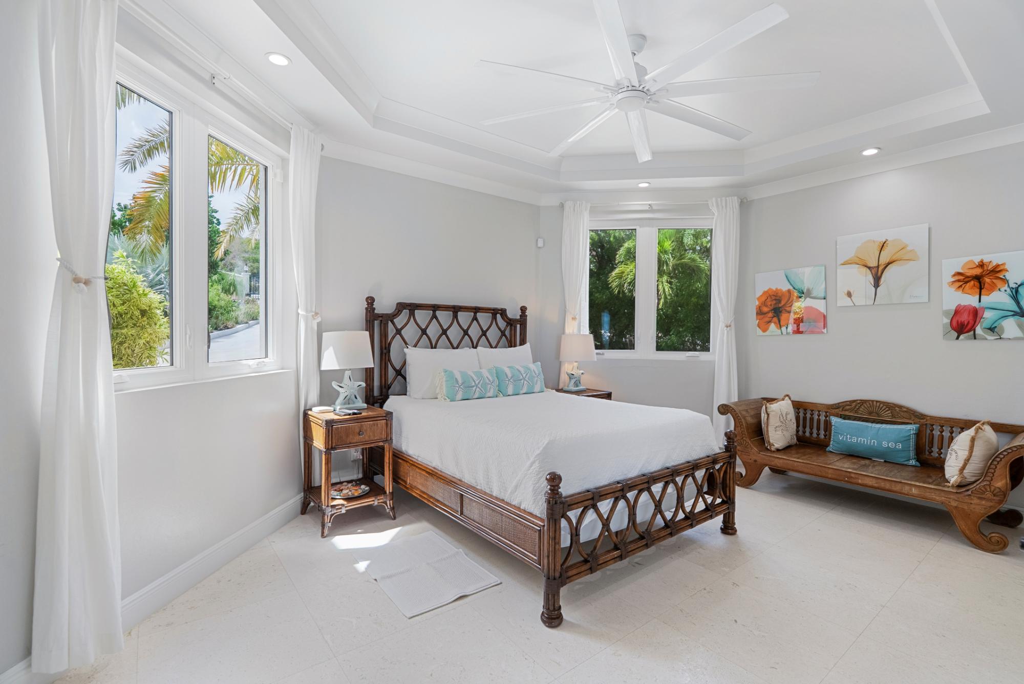 THREE CAYS VILLA