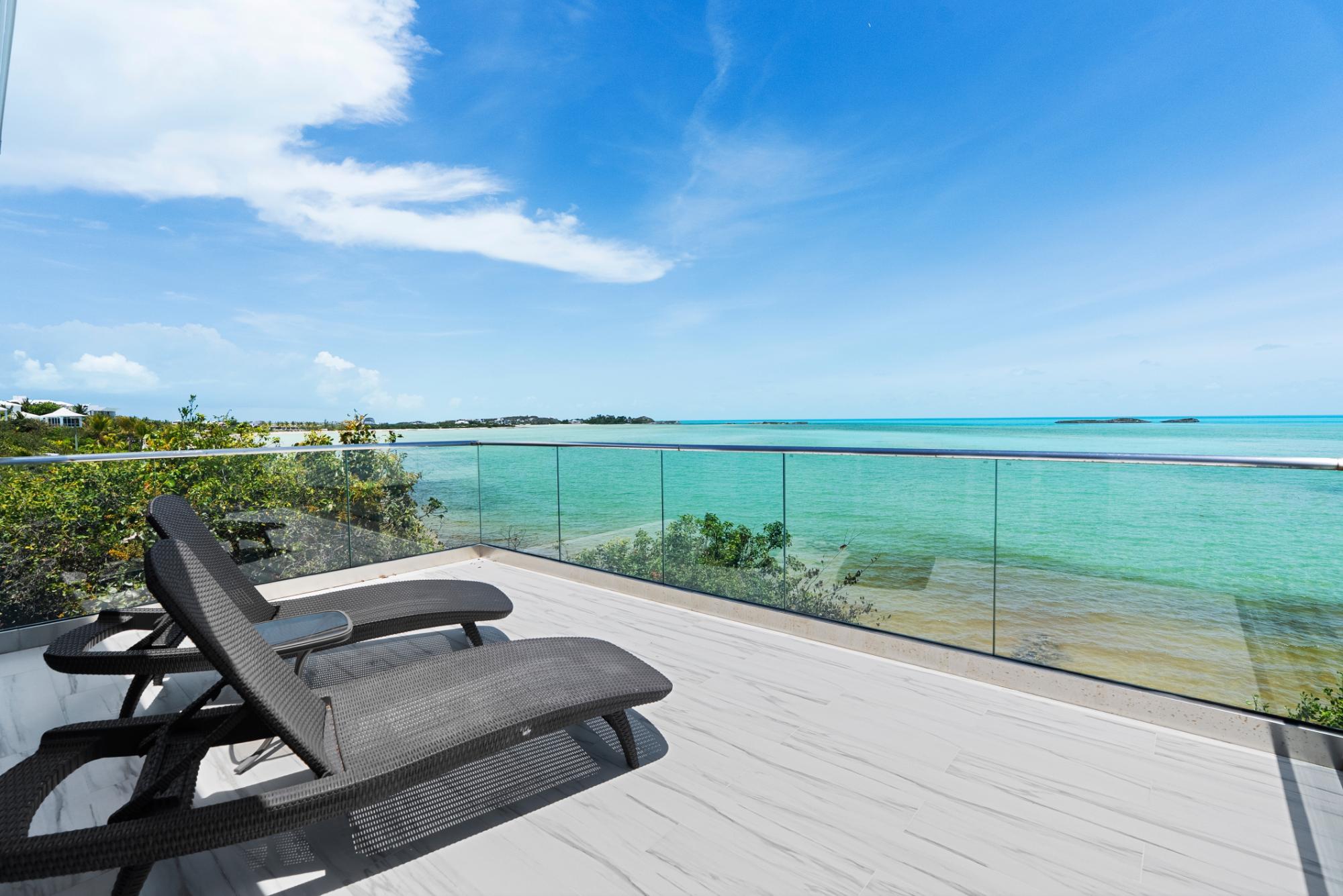 THREE CAYS VILLA
