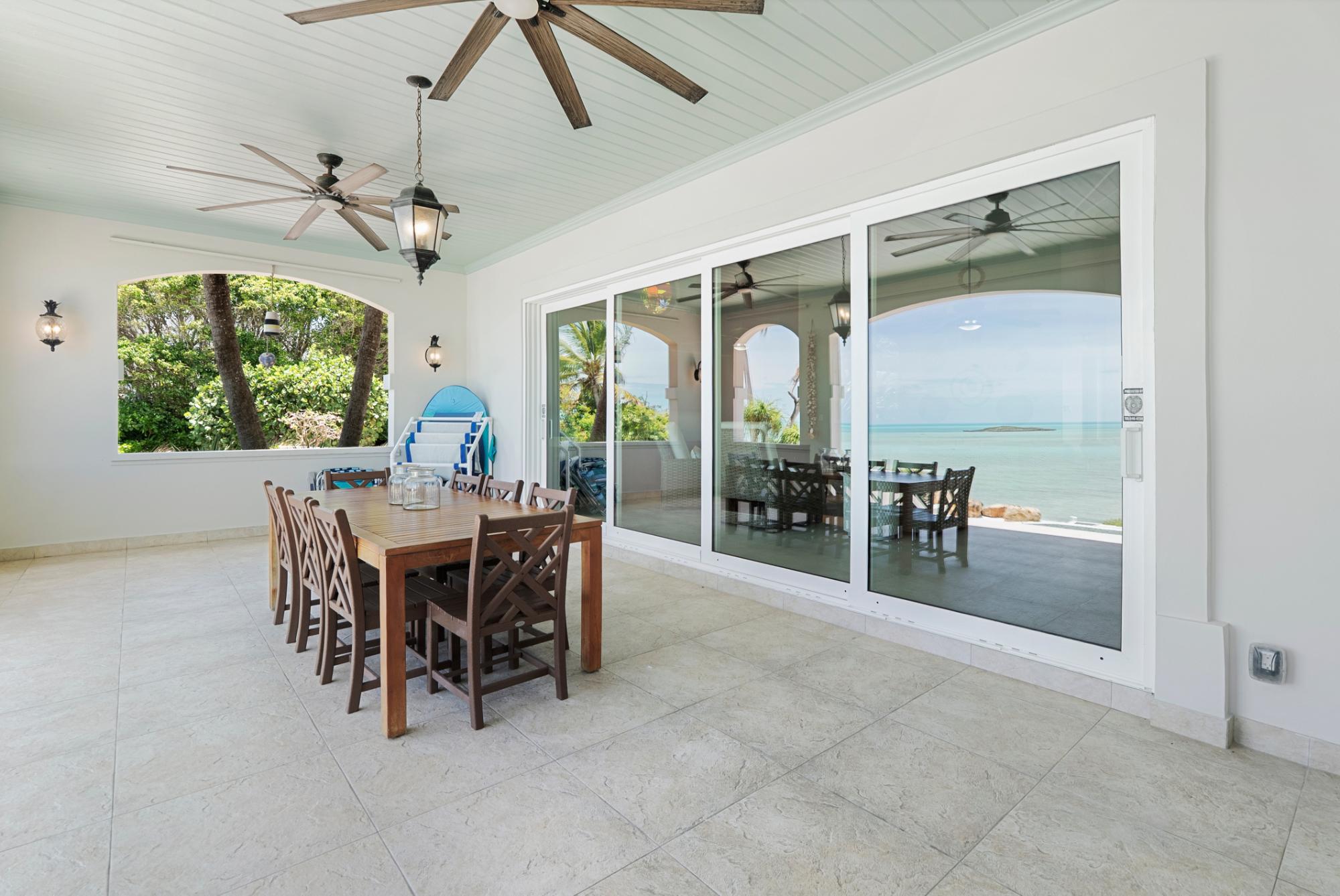 THREE CAYS VILLA