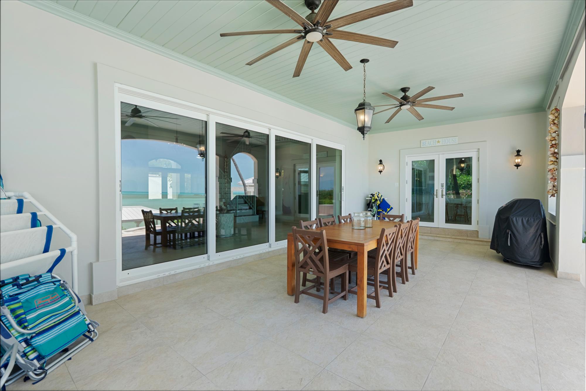 THREE CAYS VILLA