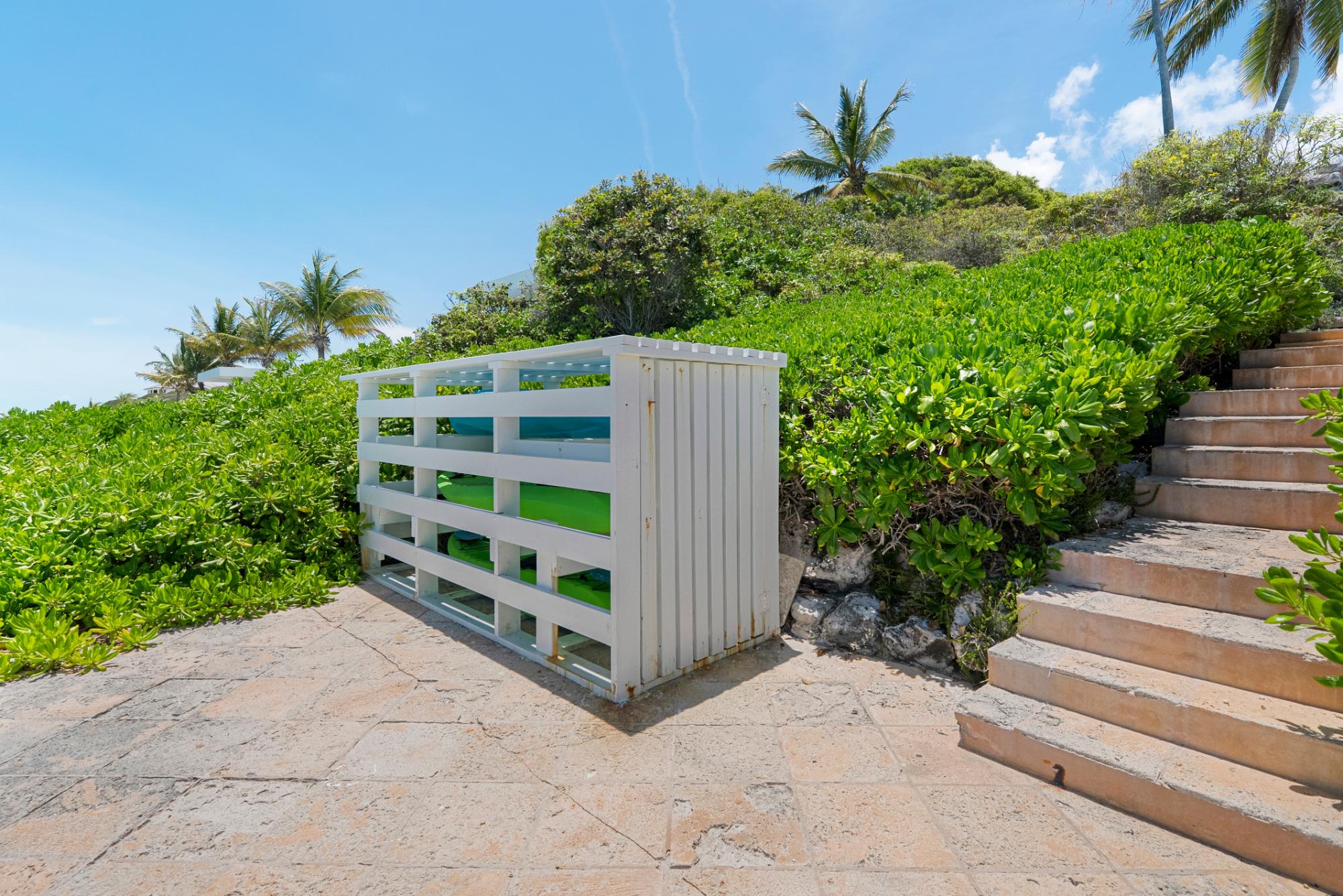 THREE CAYS VILLA