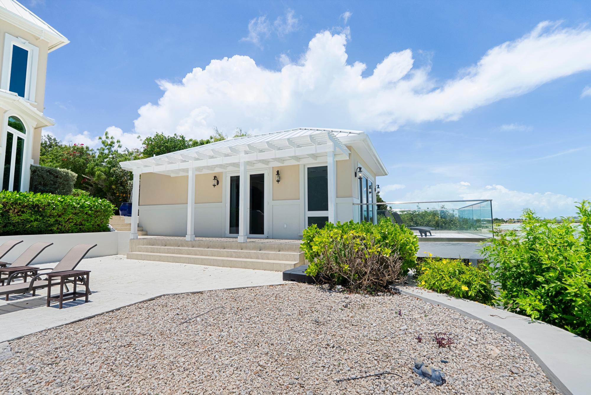 THREE CAYS VILLA