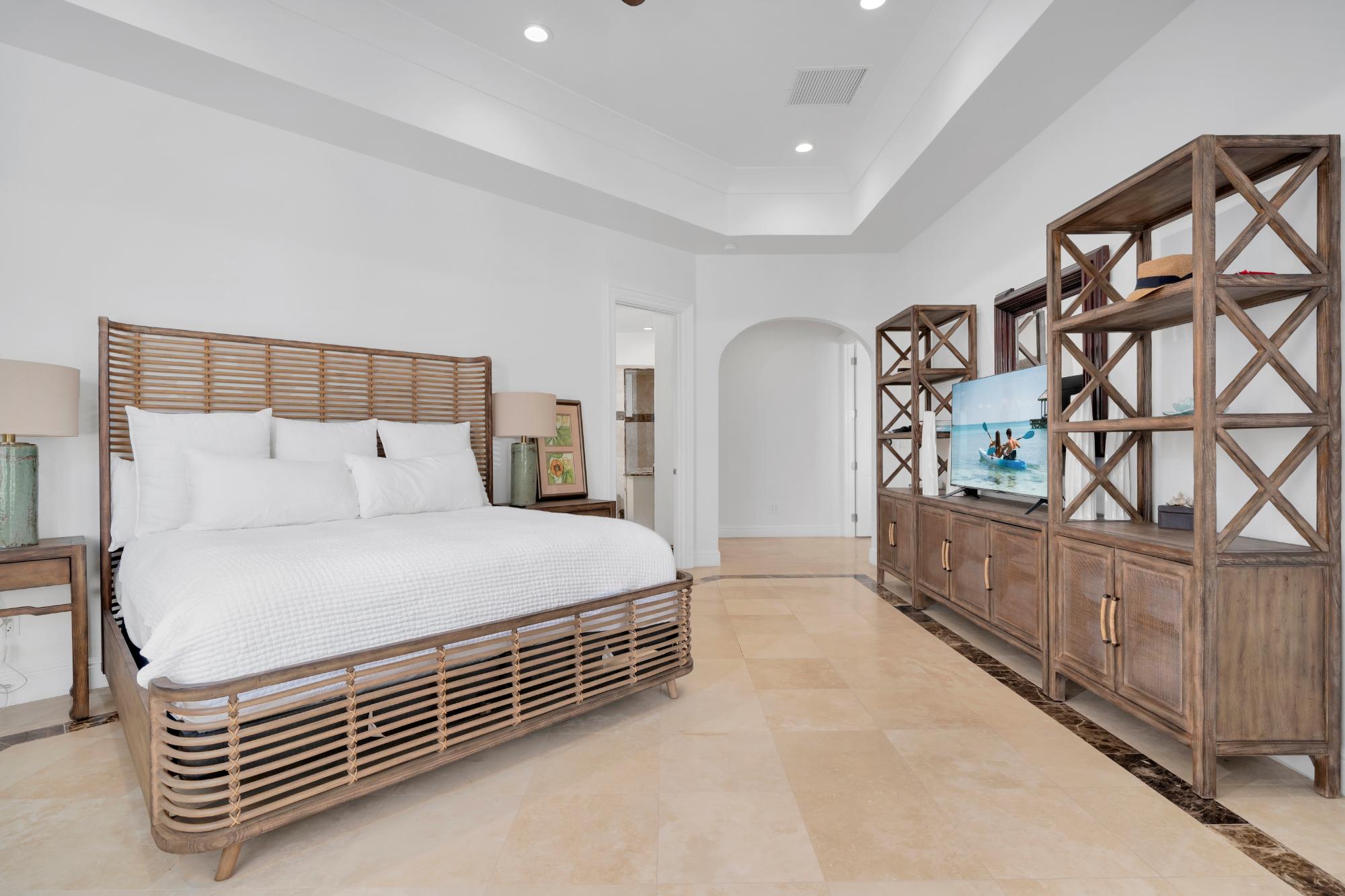 Villa Cecilia Beachfront Pumpkin Bluff