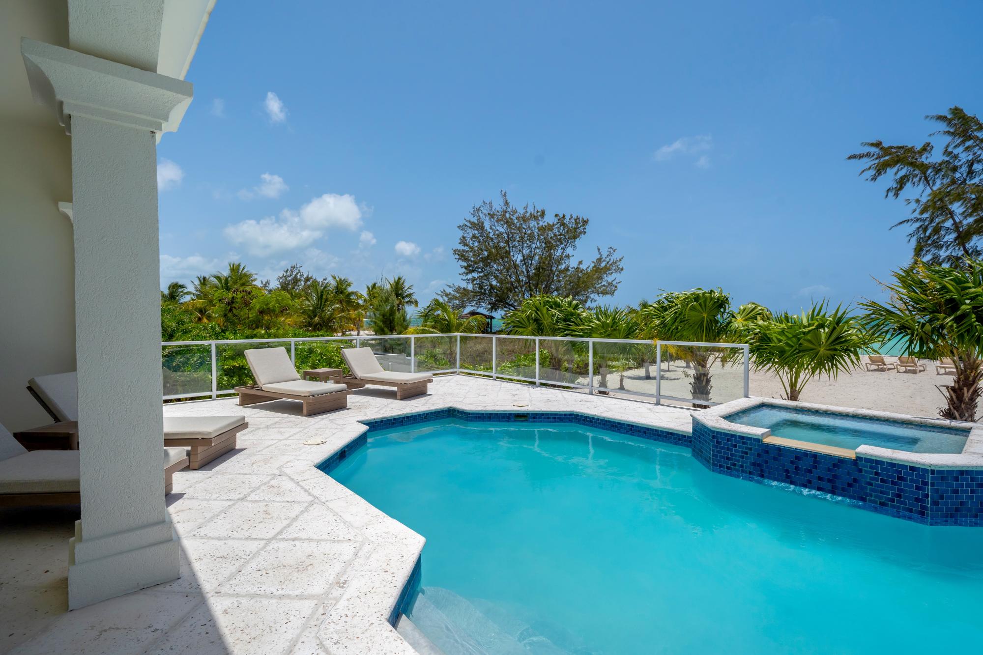 Villa Cecilia Beachfront Pumpkin Bluff