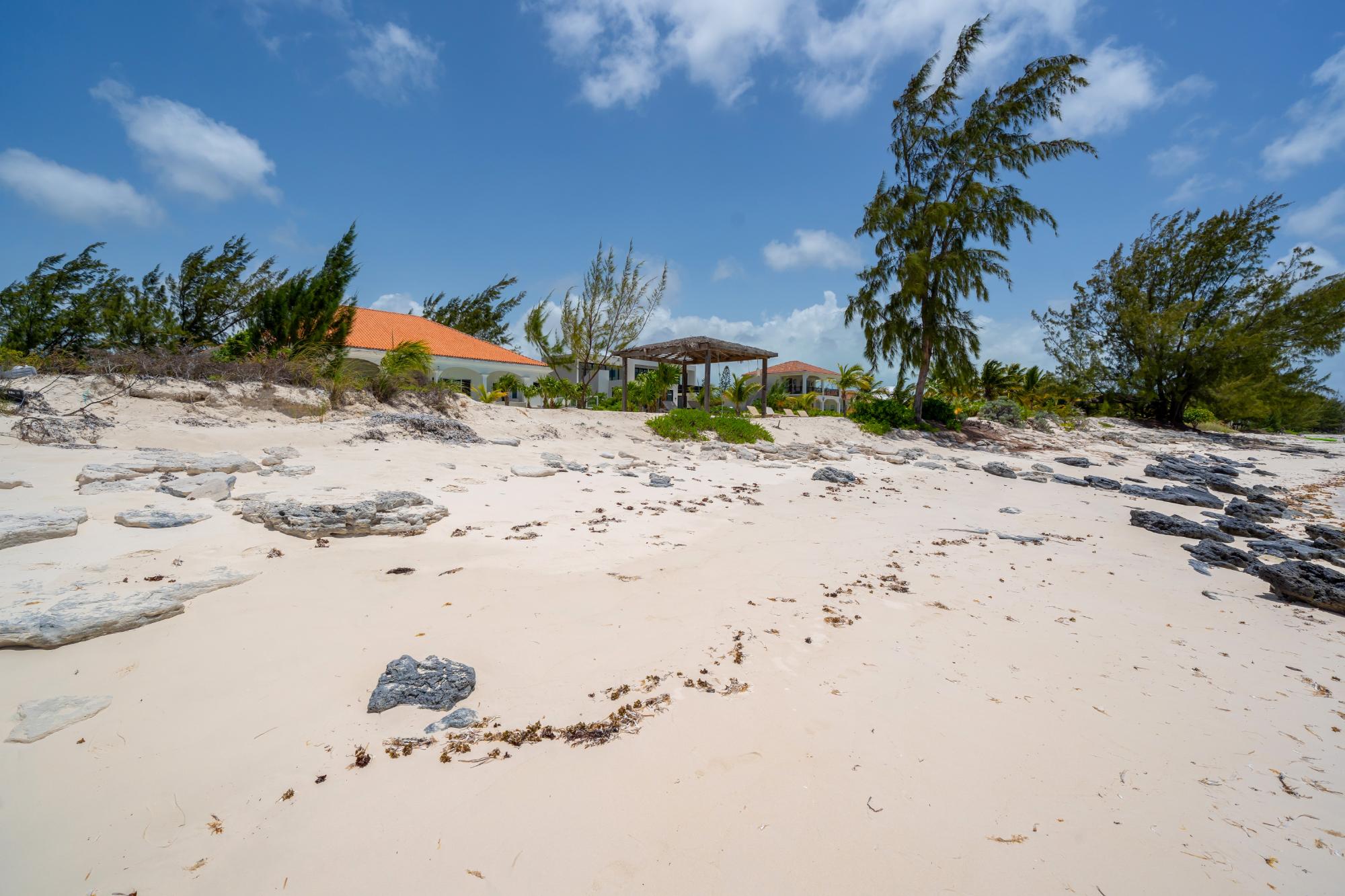 Villa Cecilia Beachfront Pumpkin Bluff