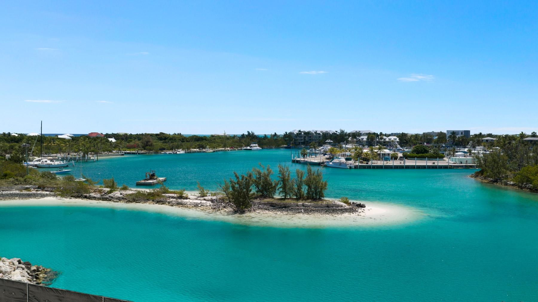 4B - 1BR Marina Front - The Loren at Turtle Cove