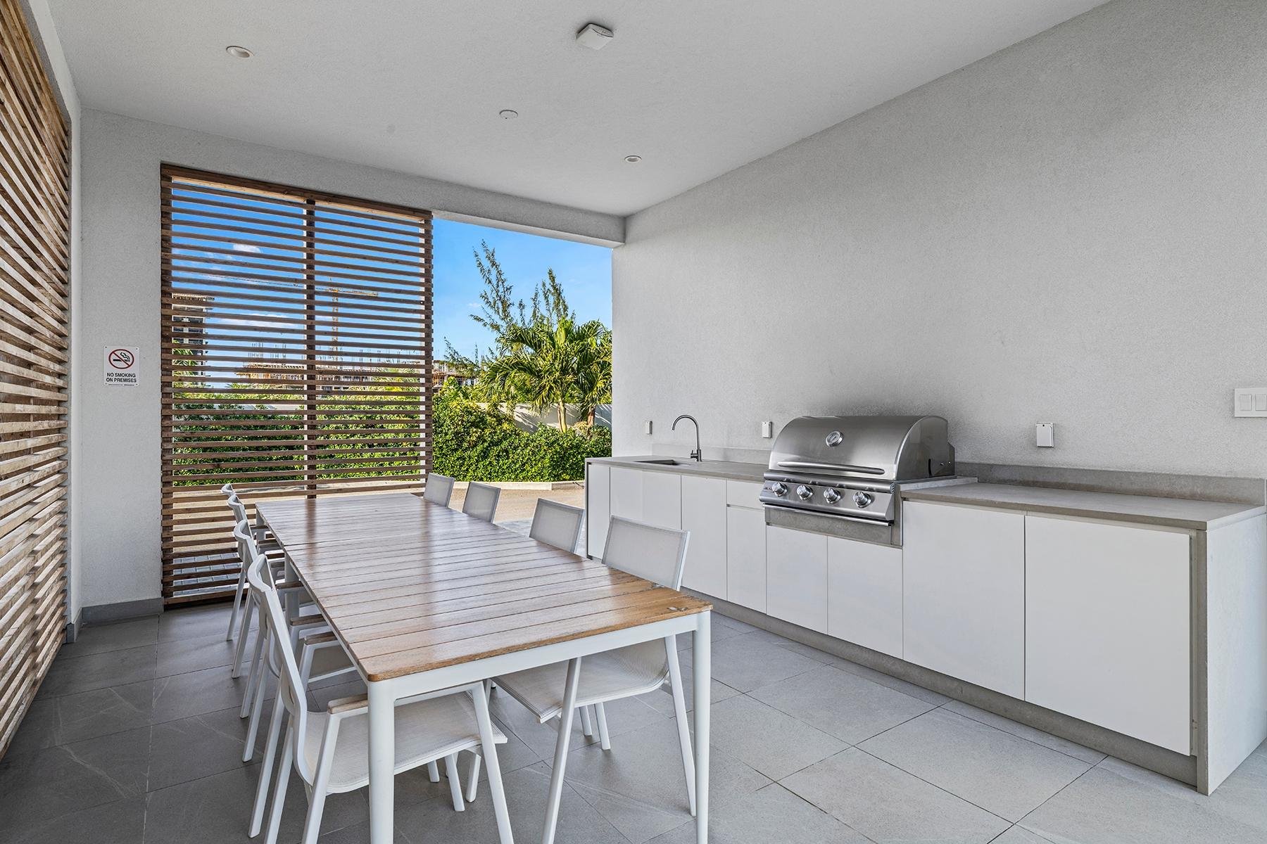 Z-ONE RESIDENCES