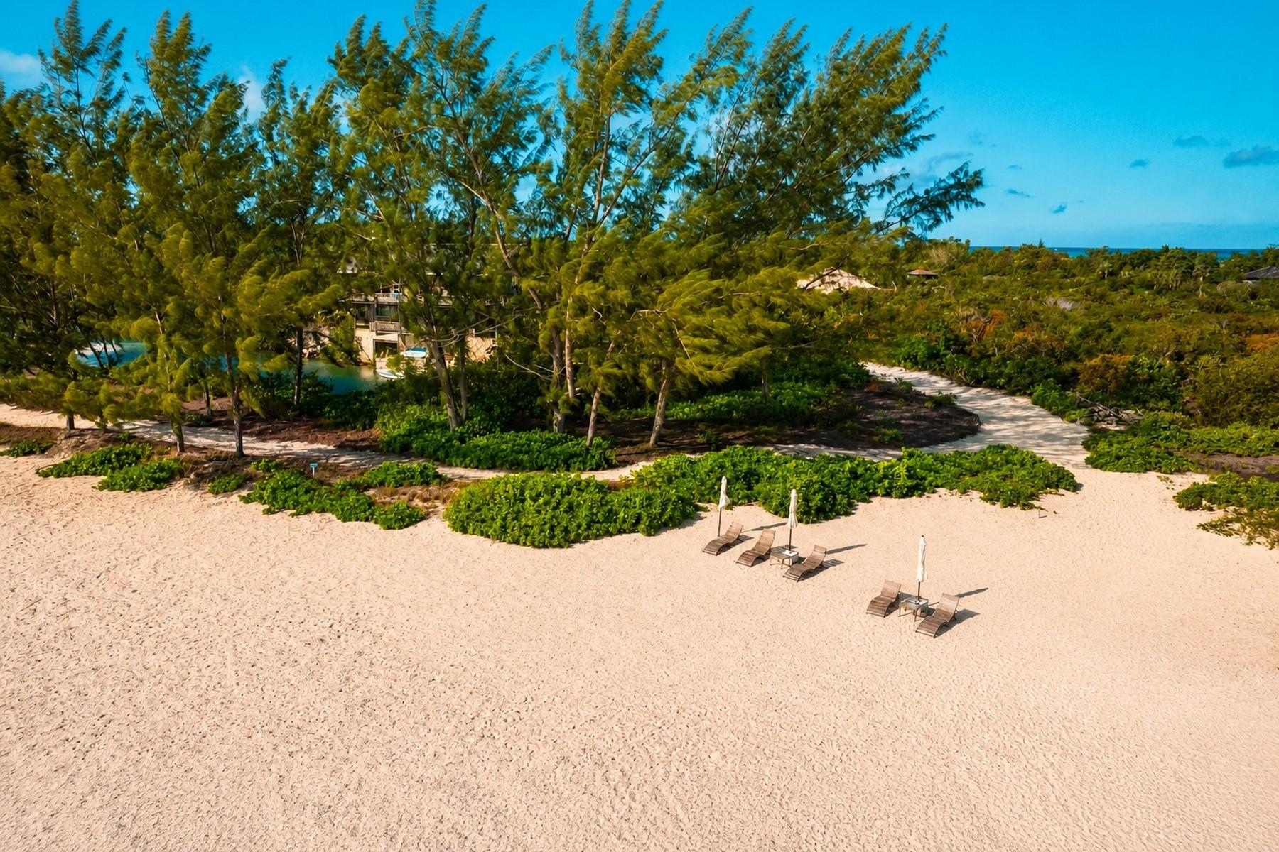 THE LODGE, PARROT CAY — photo 3