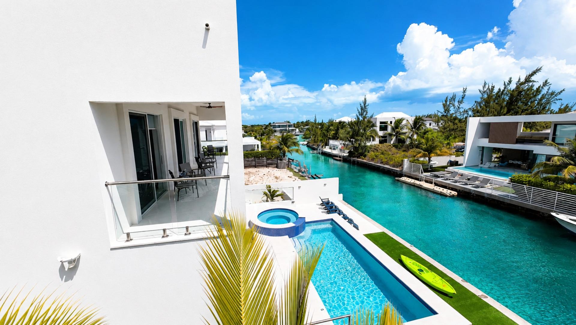 Blue Diamond Villa