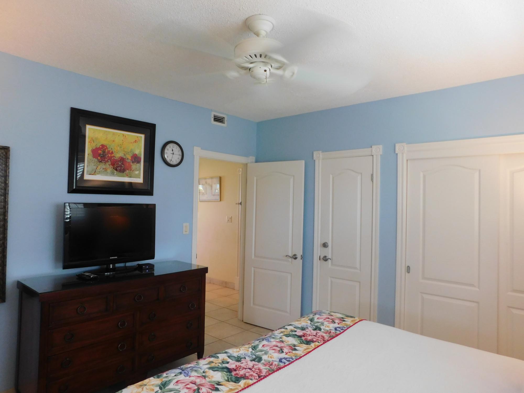 BEACH-LEVEL CORNER SUITE | RWI 115