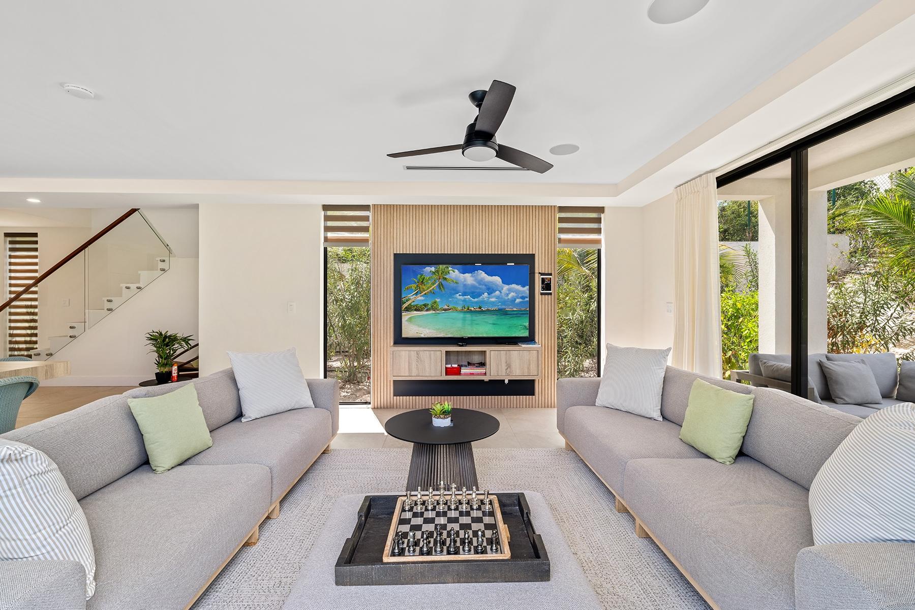 4-VILLAS LUXURY COMPLEX — photo 3