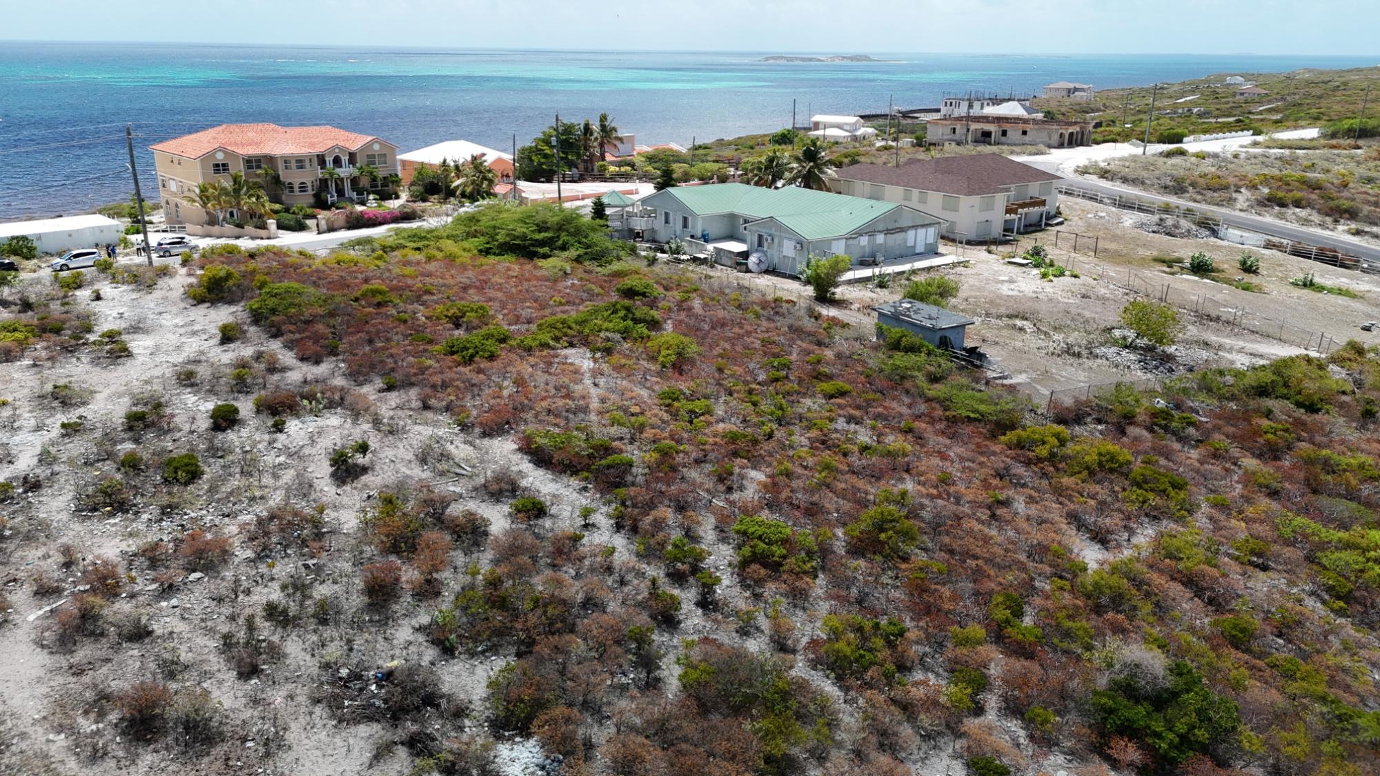 BREEZY BRAE, GRAND TURK — photo 3