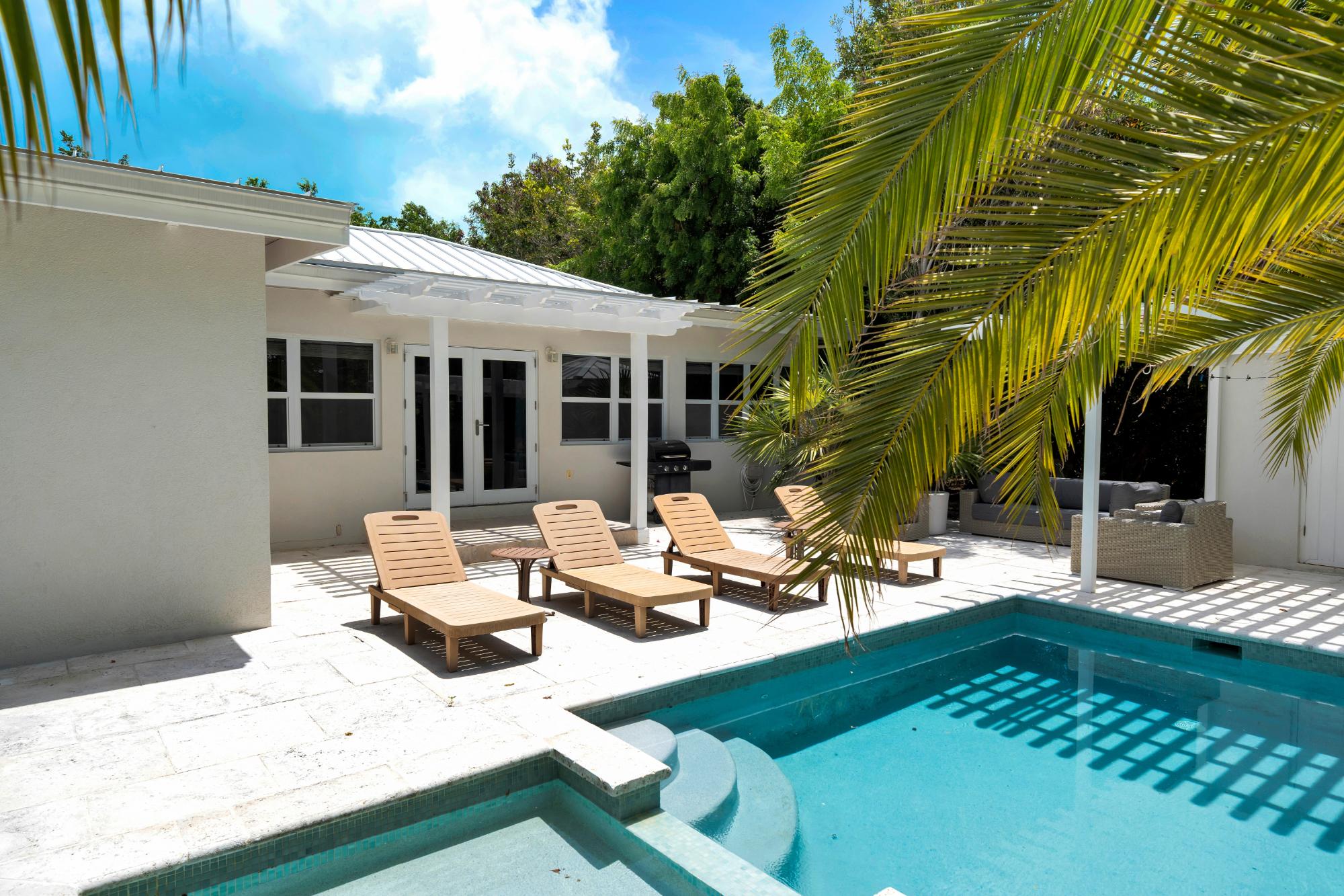 45 SEAGRAPE VILLA — photo 5