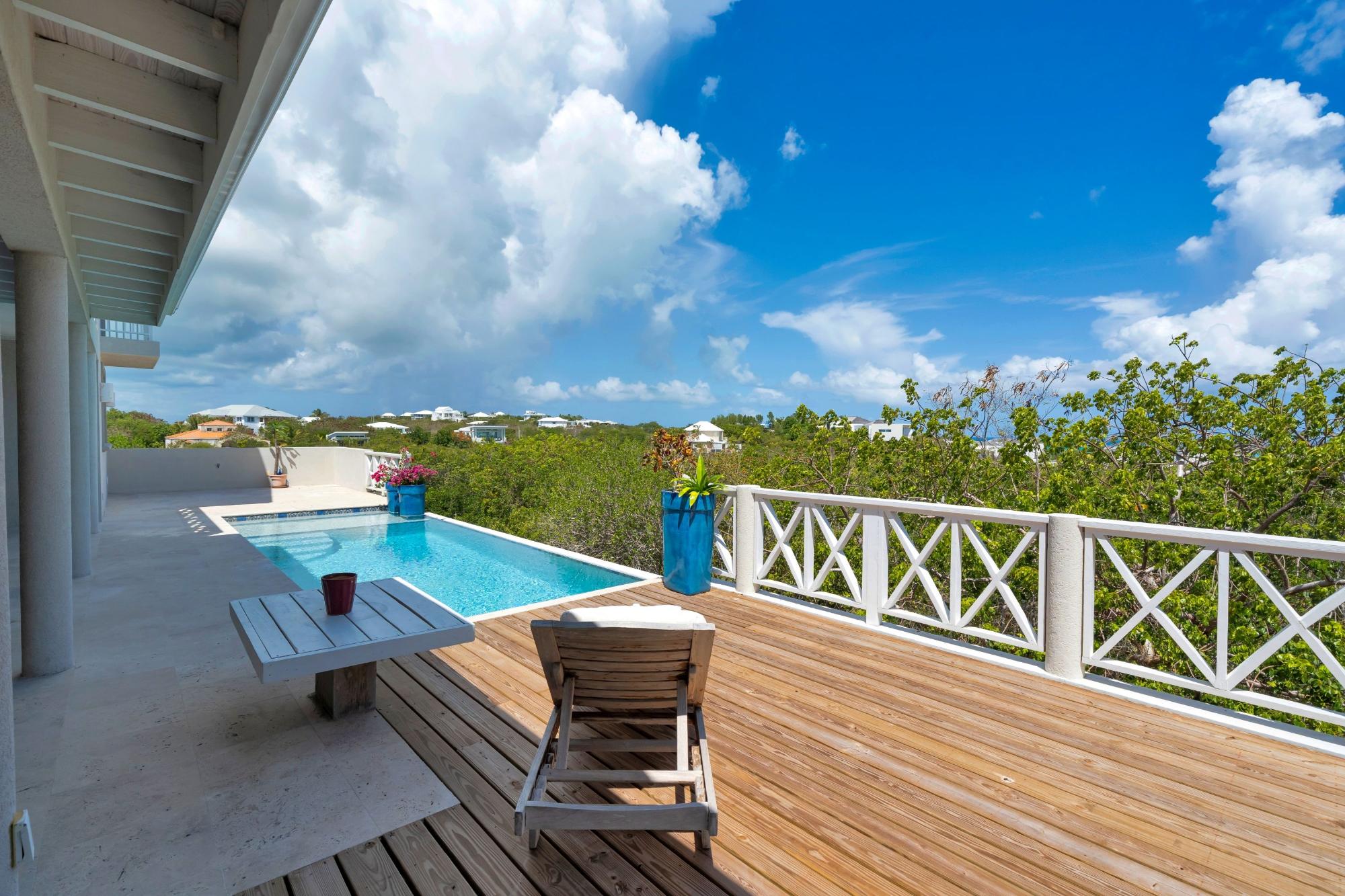 Caicos Blue Villa