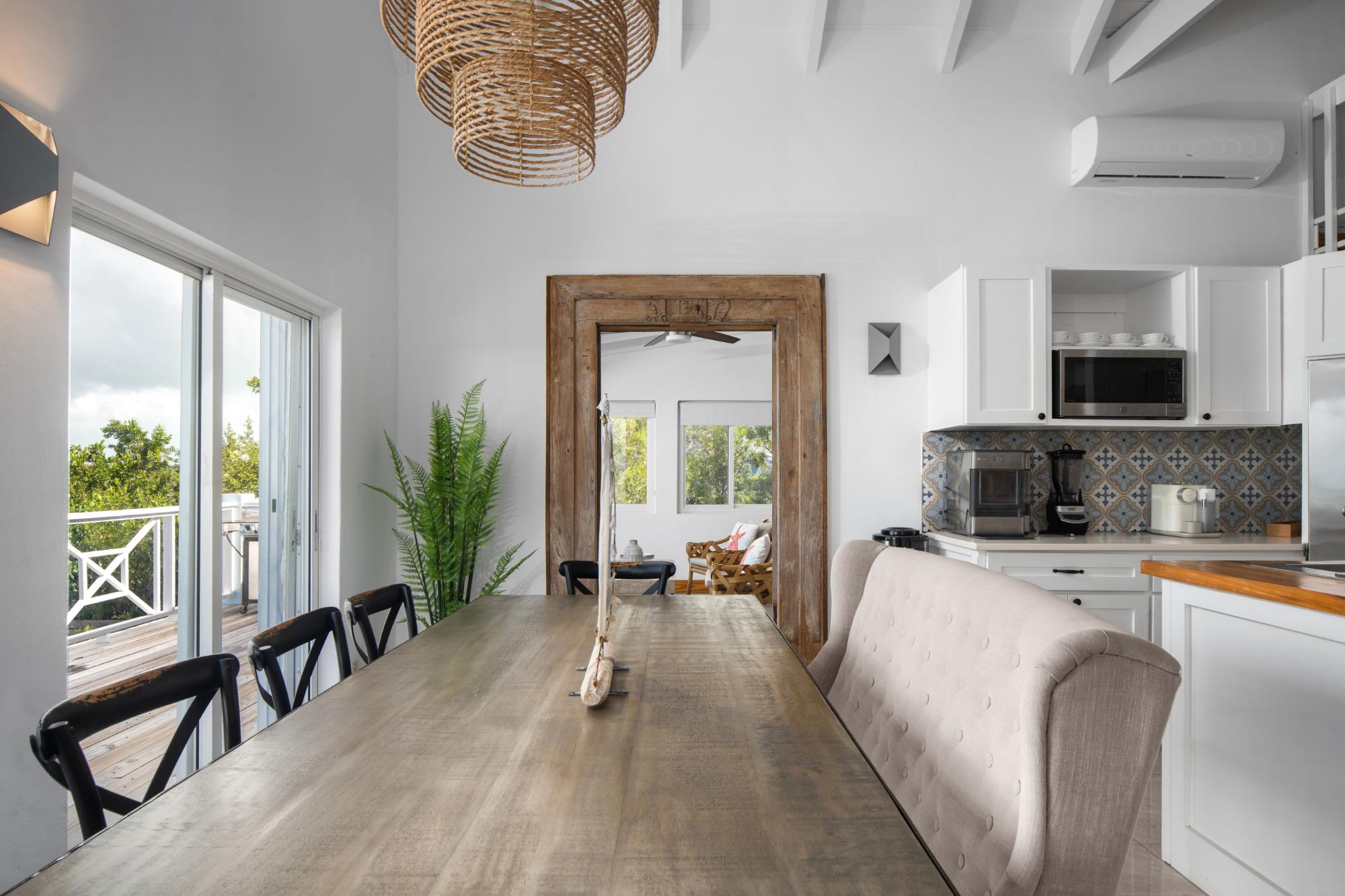 VILLA JUAN DEL MAR: CHALK SOUND