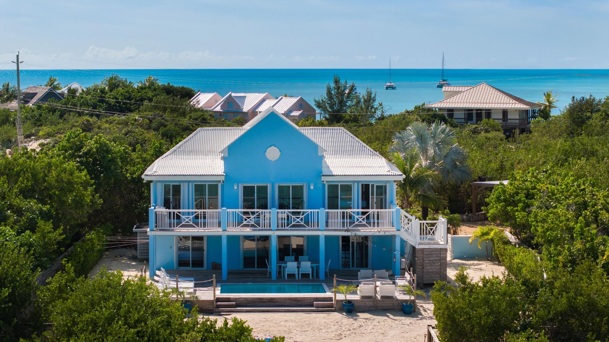 VILLA JUAN DEL MAR: CHALK SOUND
