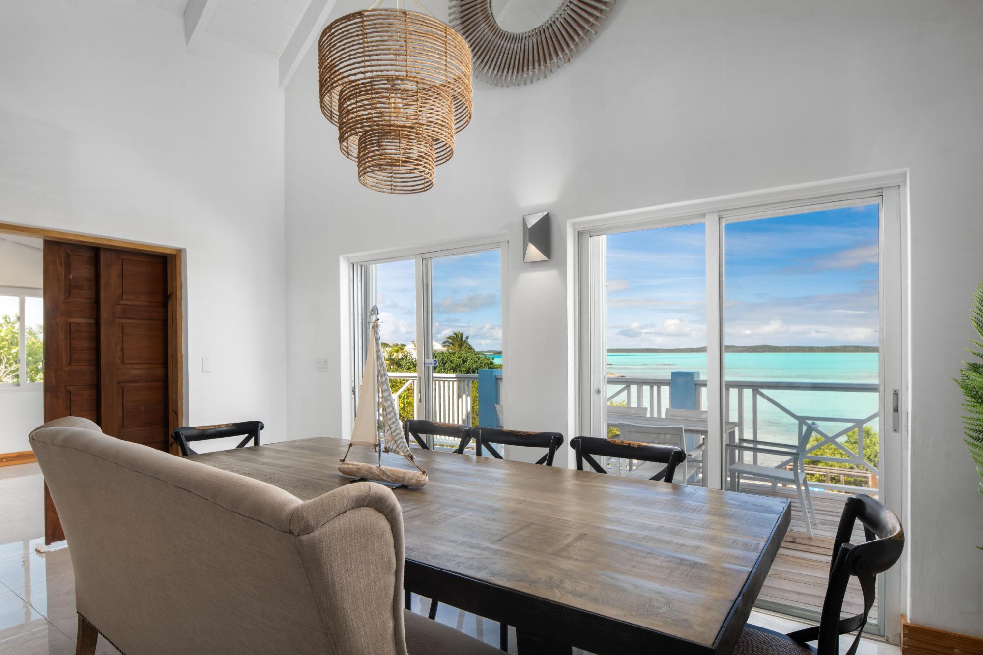 VILLA JUAN DEL MAR: CHALK SOUND