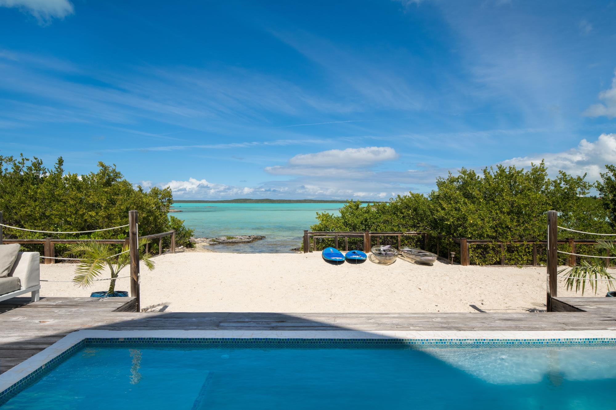 VILLA JUAN DEL MAR: CHALK SOUND