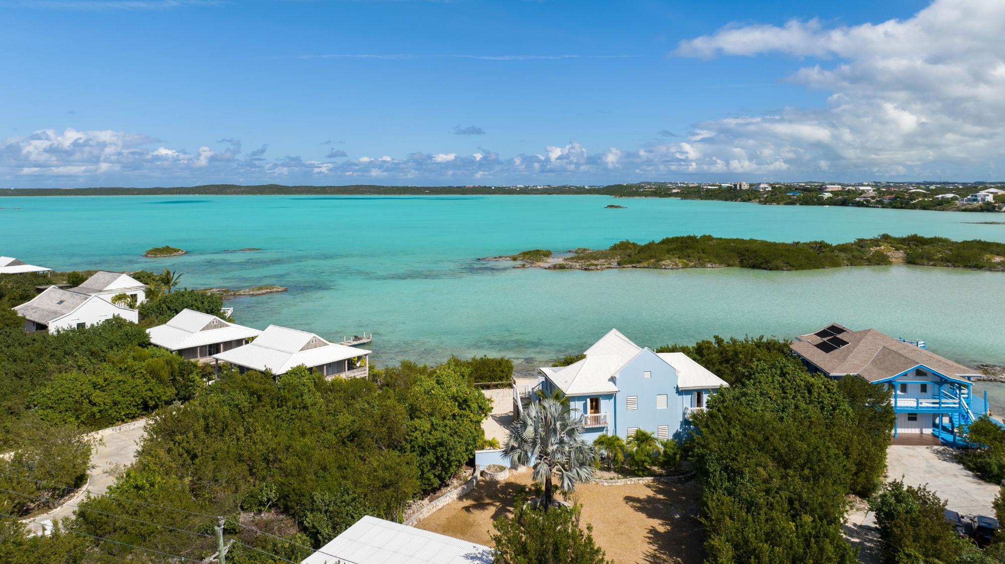 VILLA JUAN DEL MAR: CHALK SOUND