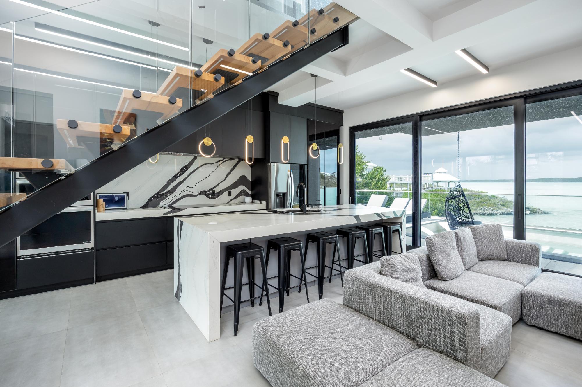 Onyx West