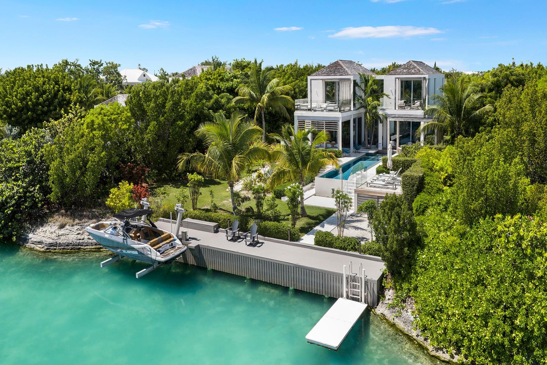 Villa 7 - Blue Cay Estate Canal Front