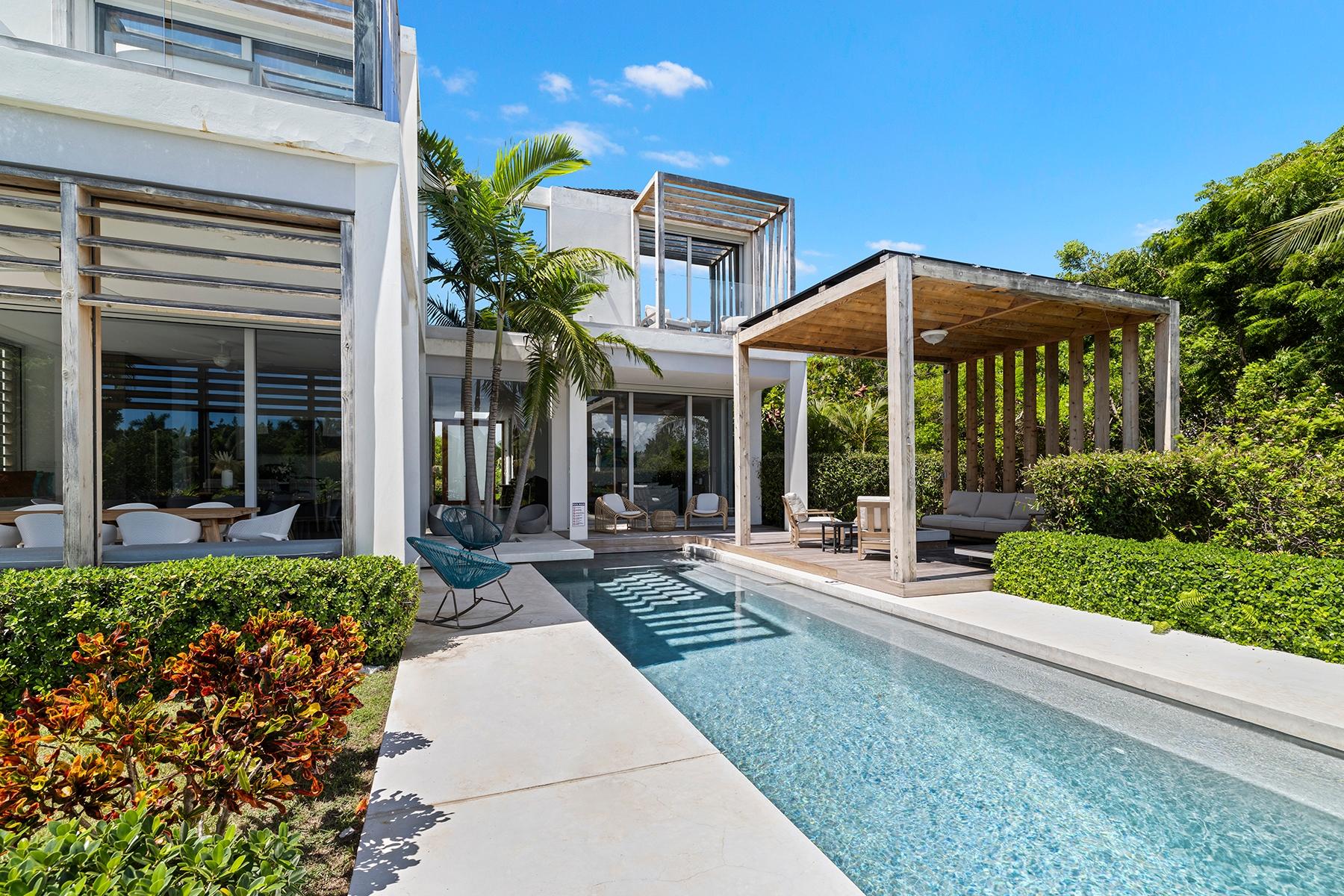 Villa 7 - Blue Cay Estate Canal Front