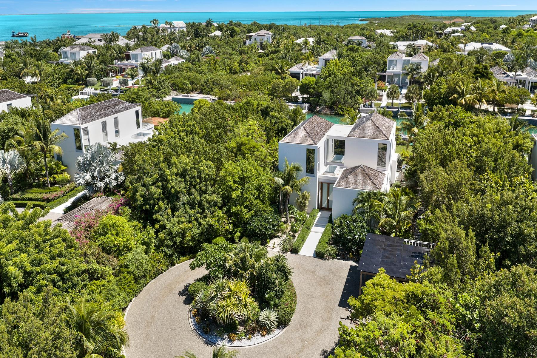 Villa 7 - Blue Cay Estate Canal Front