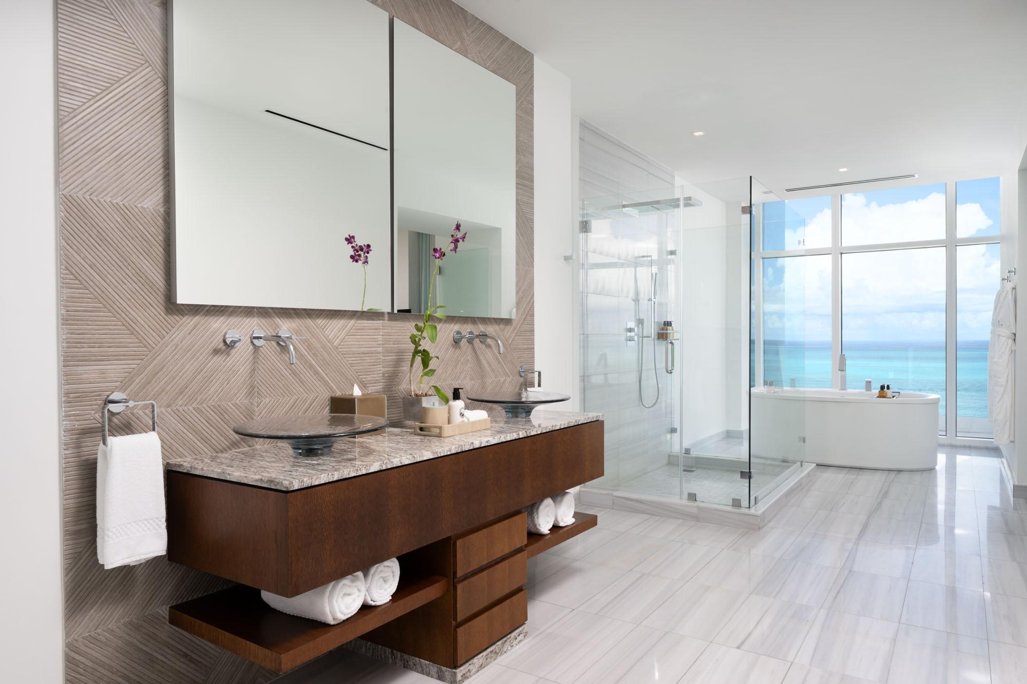 The Ritz Carlton Residences PH 3005