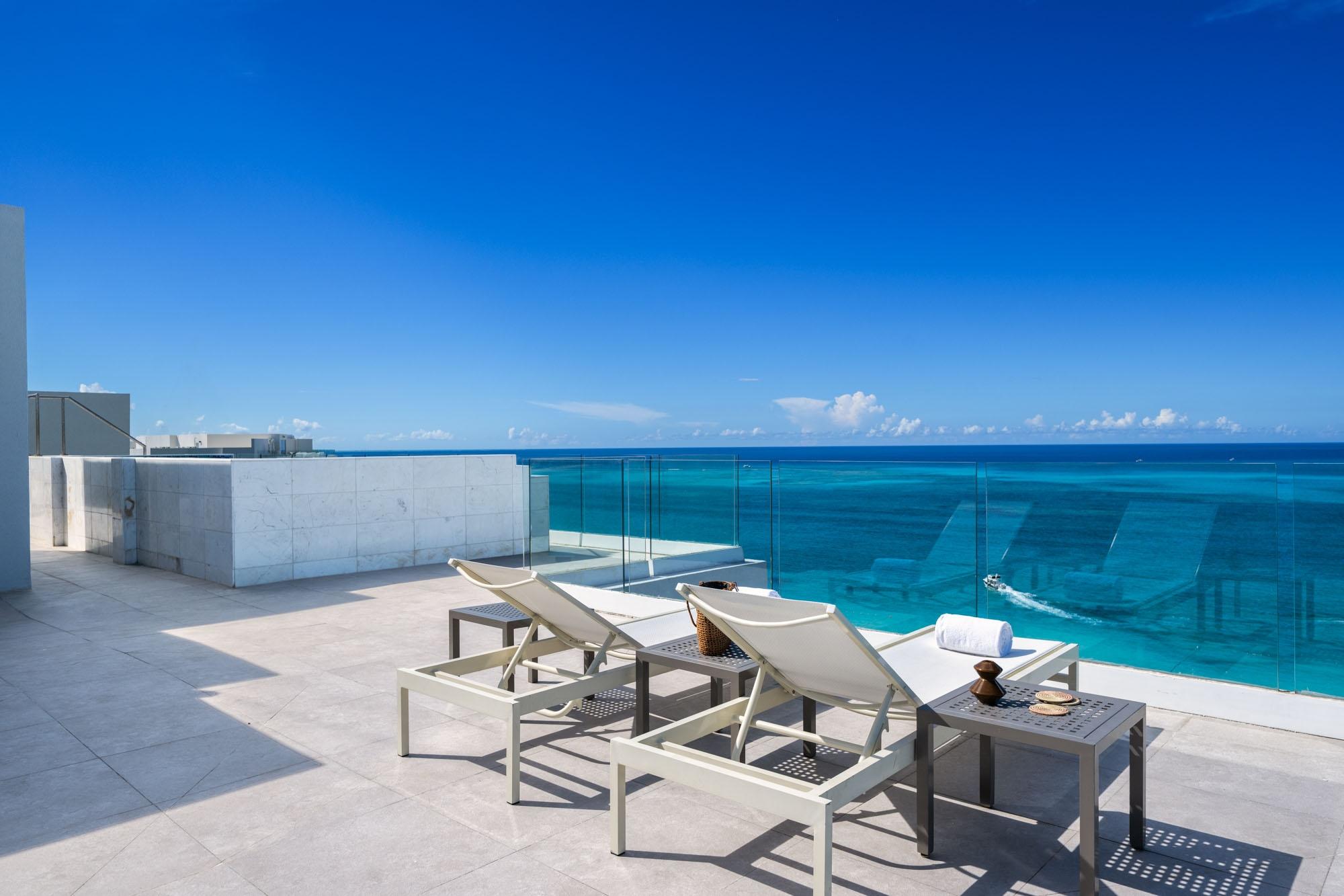 The Ritz Carlton Residences PH 3005