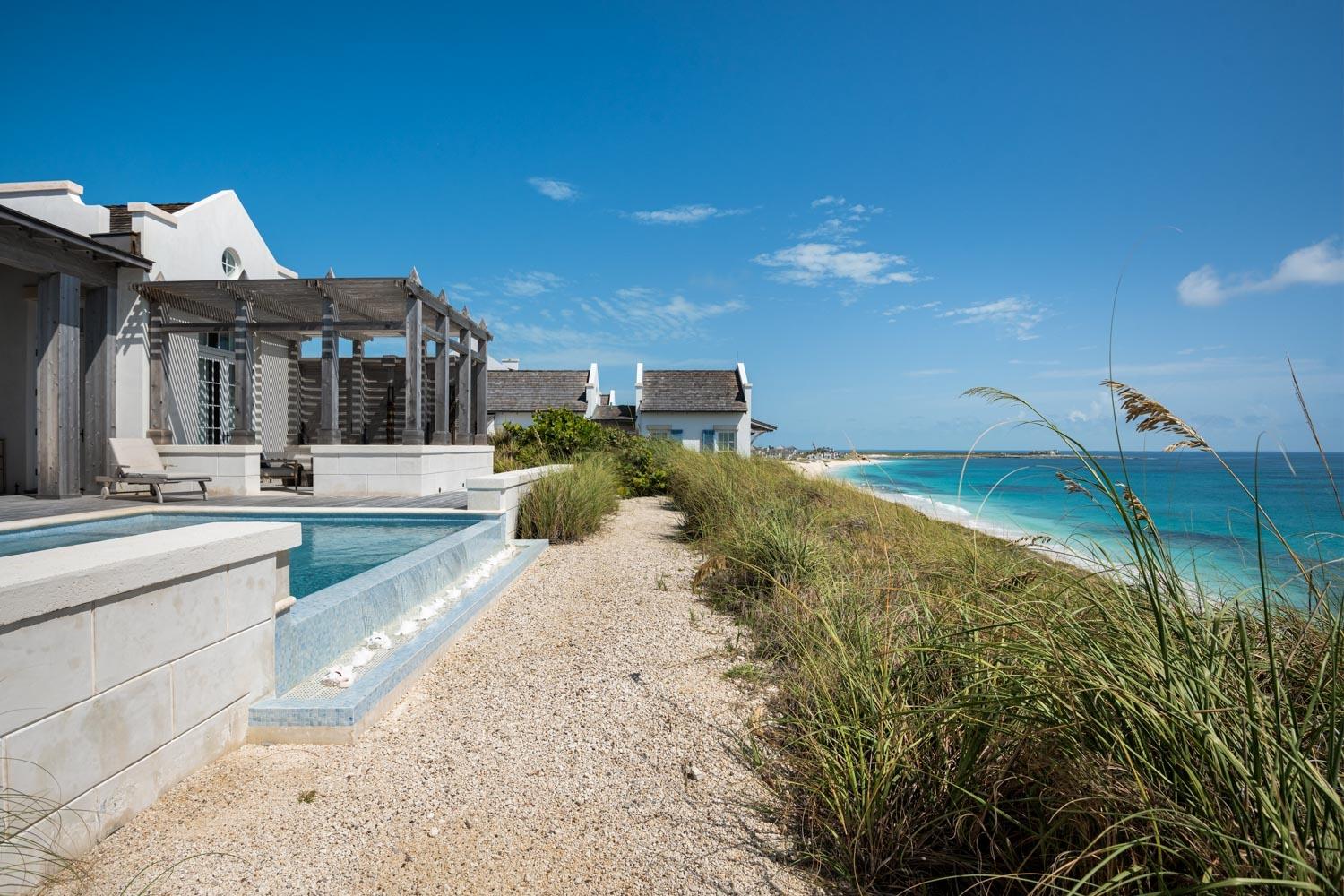 ADVENTURE VILLA