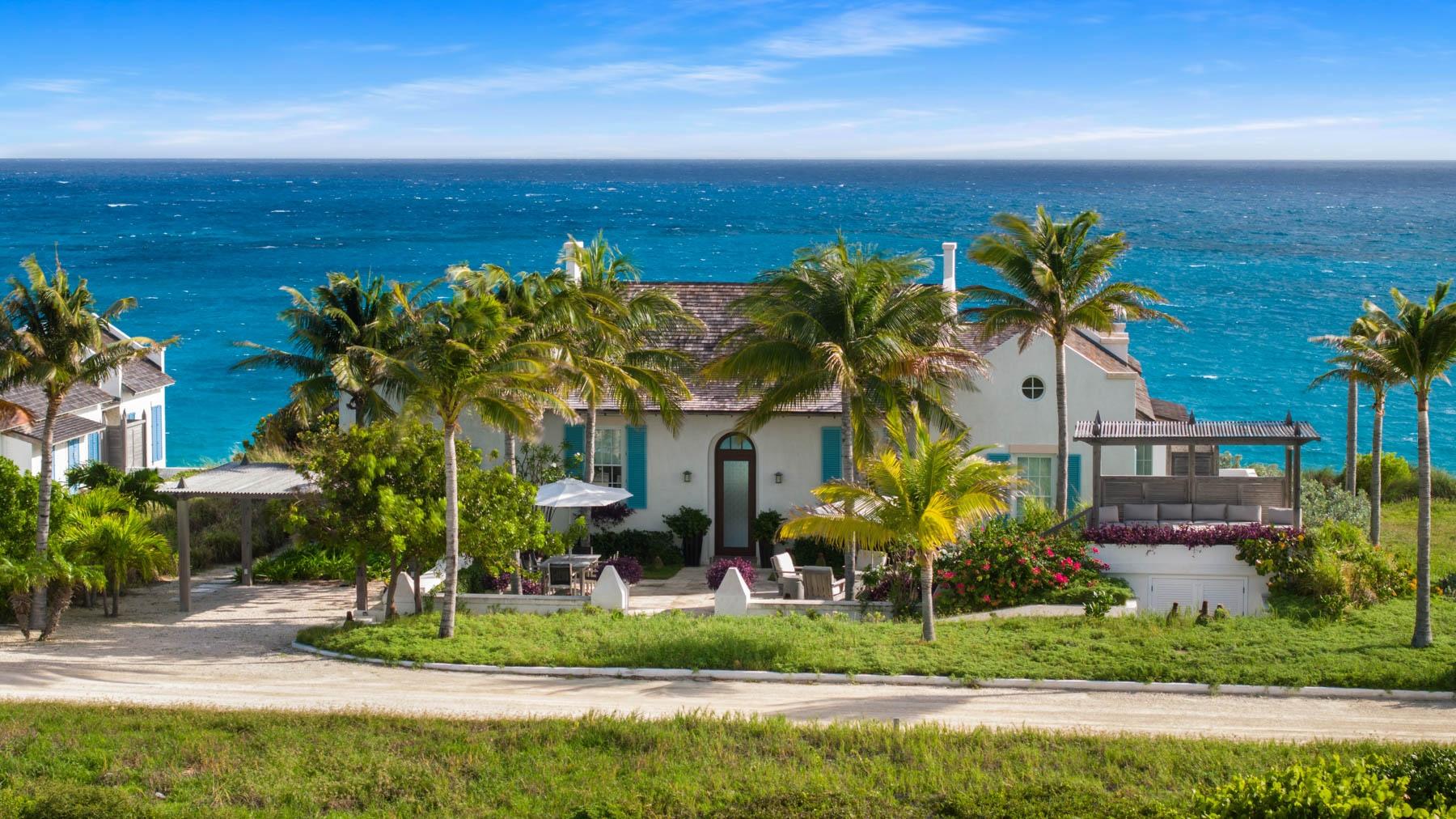 ADVENTURE VILLA