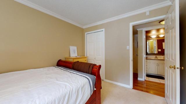 Listing Photo 14