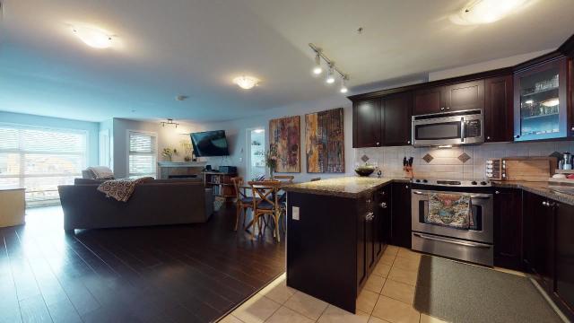 Listing Photo 6