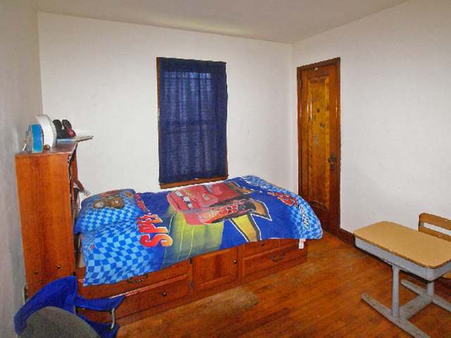 Listing Photo 8
